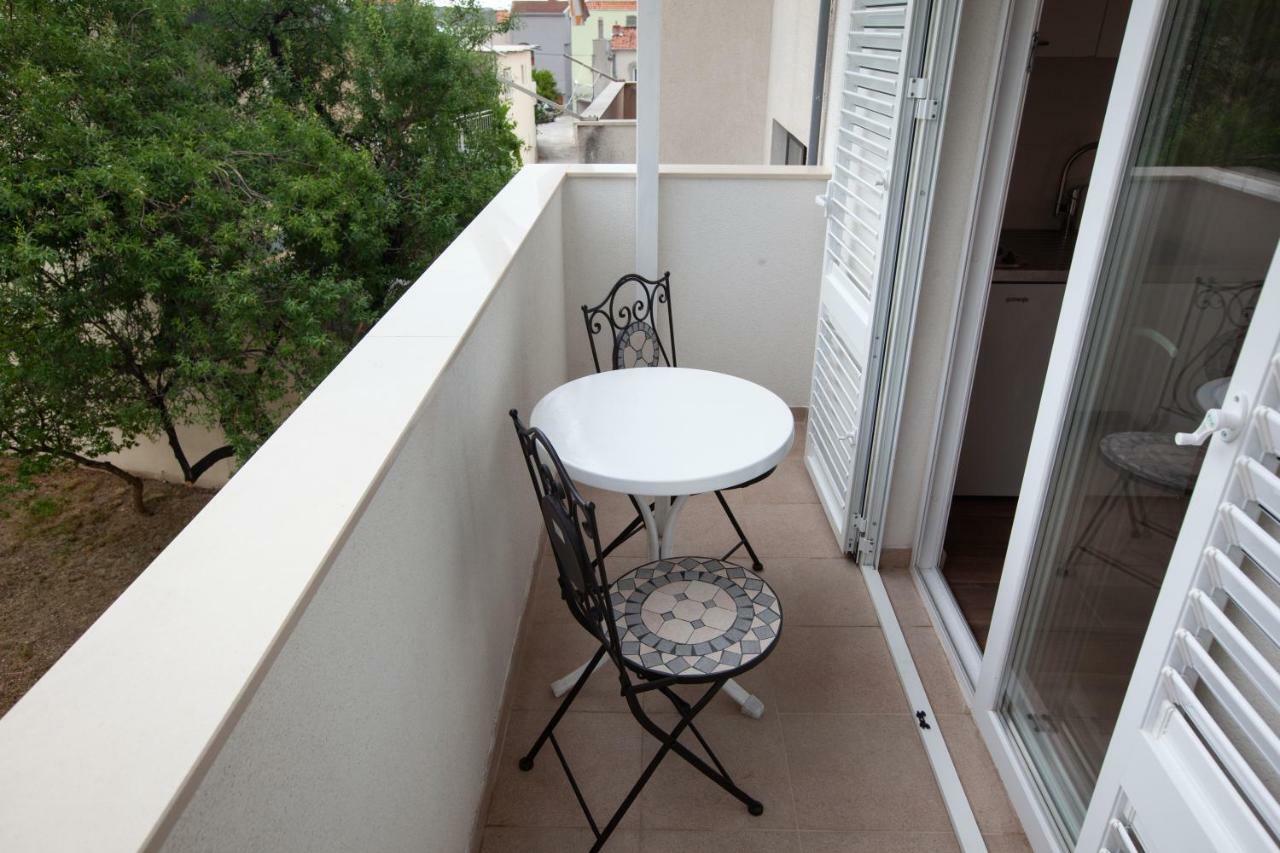 Apartmani Tina Podgora Eksteriør bilde