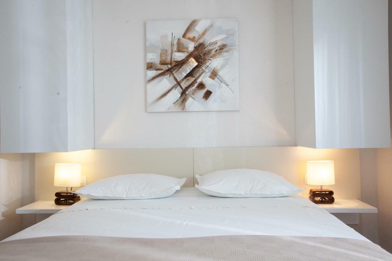 Apartmani Tina Podgora Eksteriør bilde