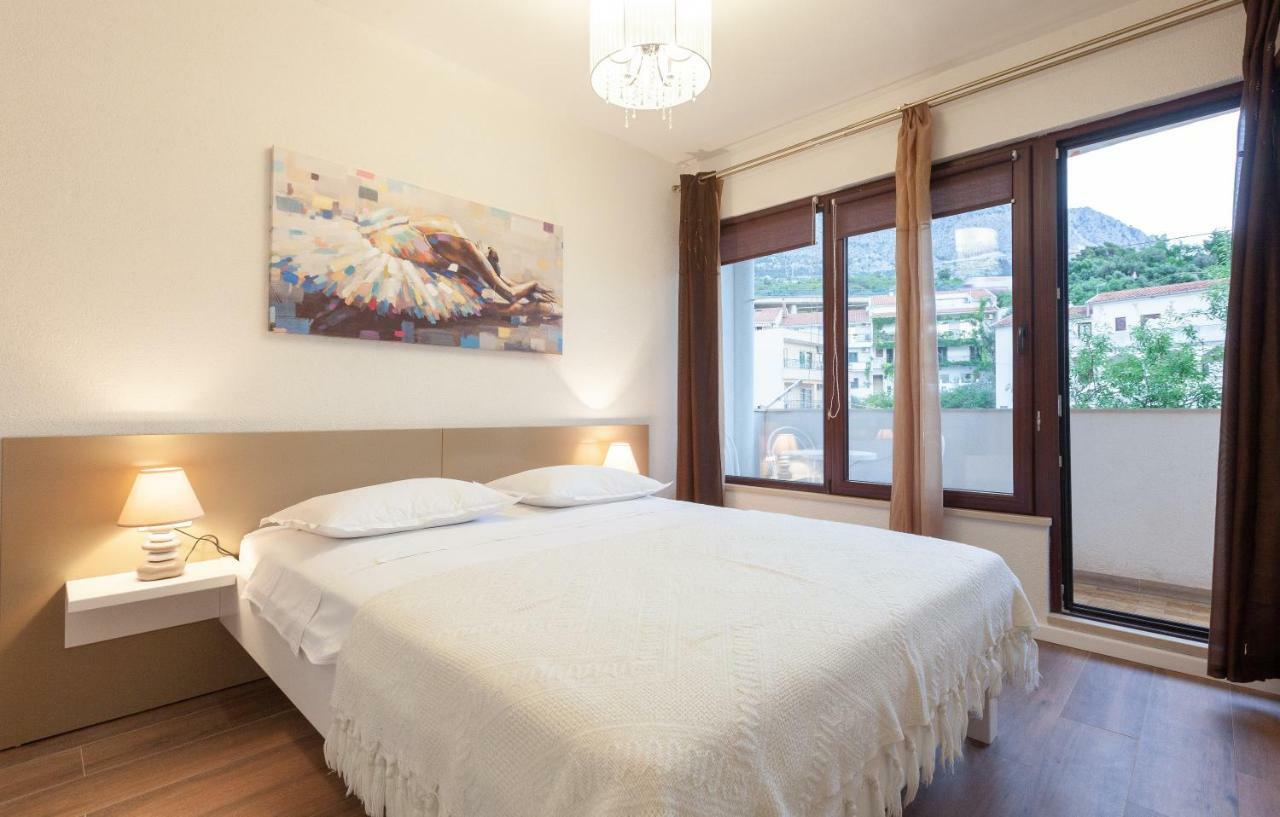 Apartmani Tina Podgora Eksteriør bilde