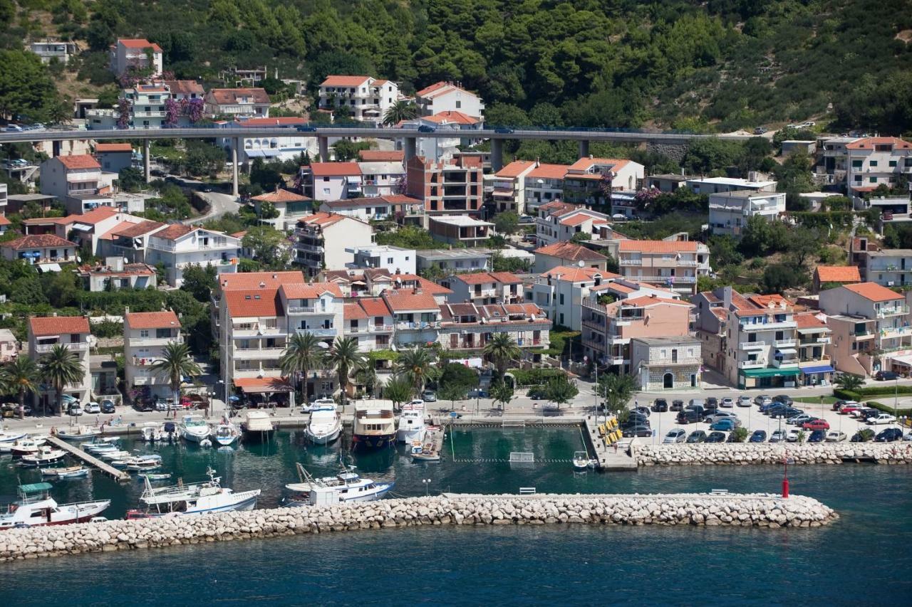 Apartmani Tina Podgora Eksteriør bilde
